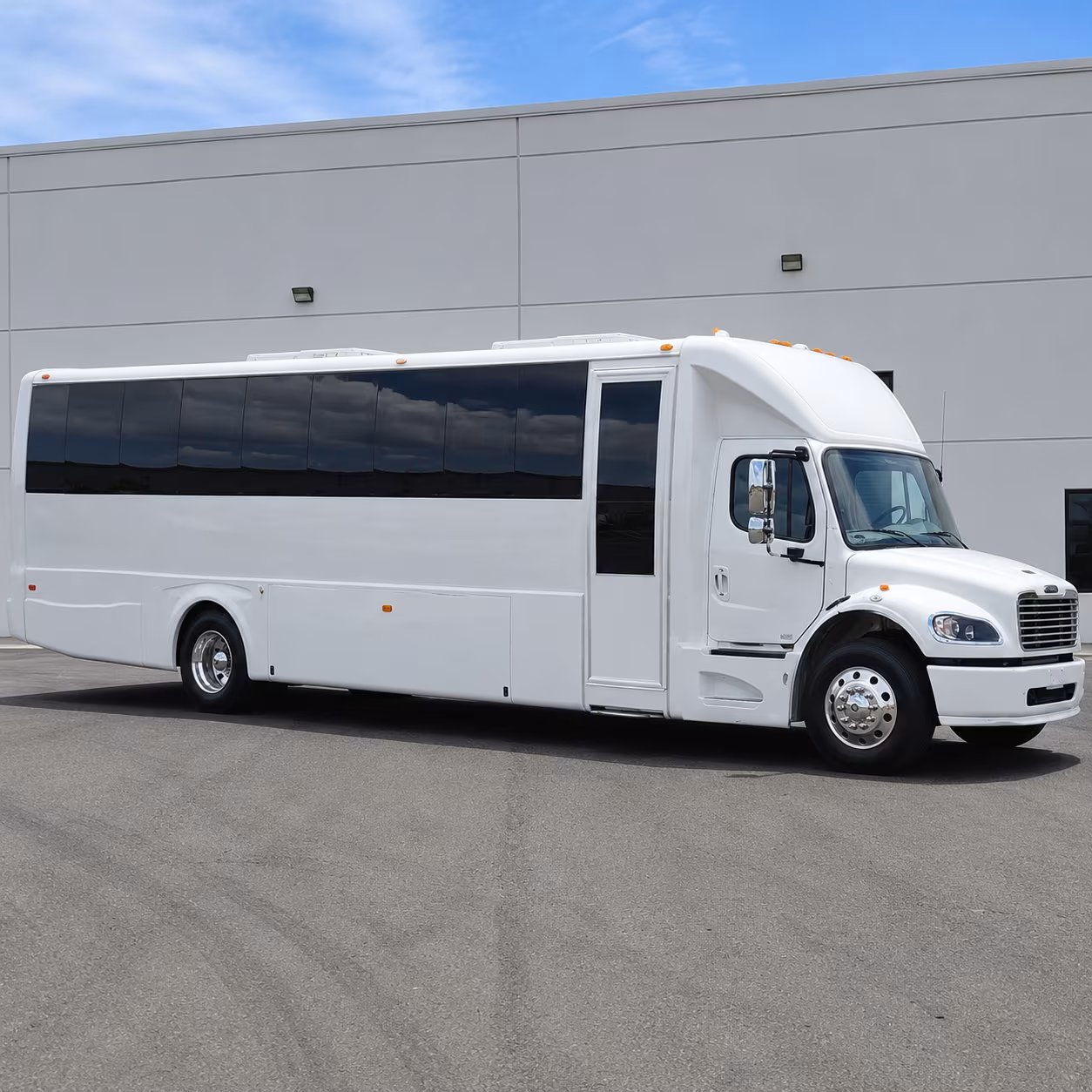 28 Passenger Party Bus