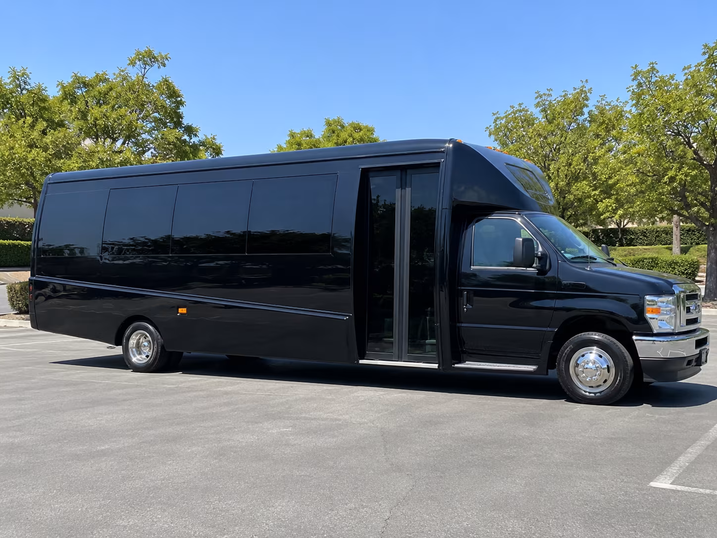 Burbank Wedding Transportation & Shuttle Service
