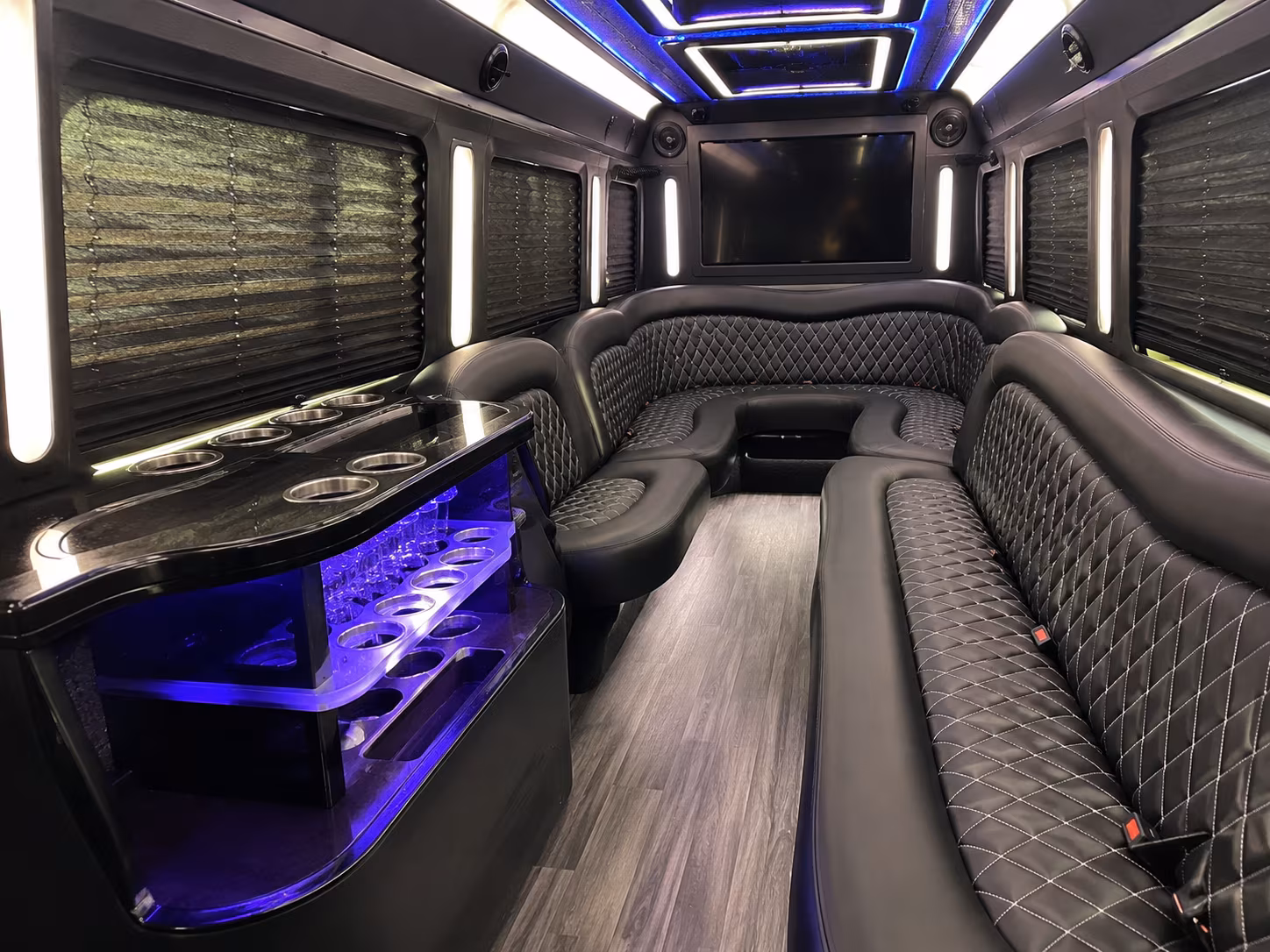 Lancaster Birthday, Sweet 16, & Quinceañera Party Bus Rentals