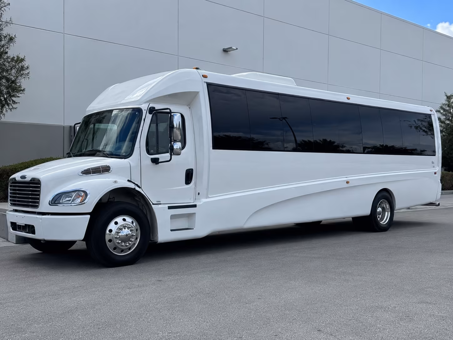 Pomona Party Bus Rental